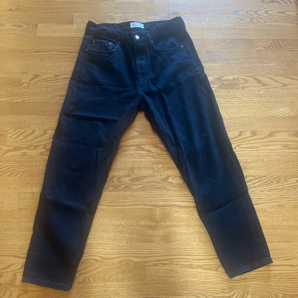 Zara Man Black TaperedJeans
